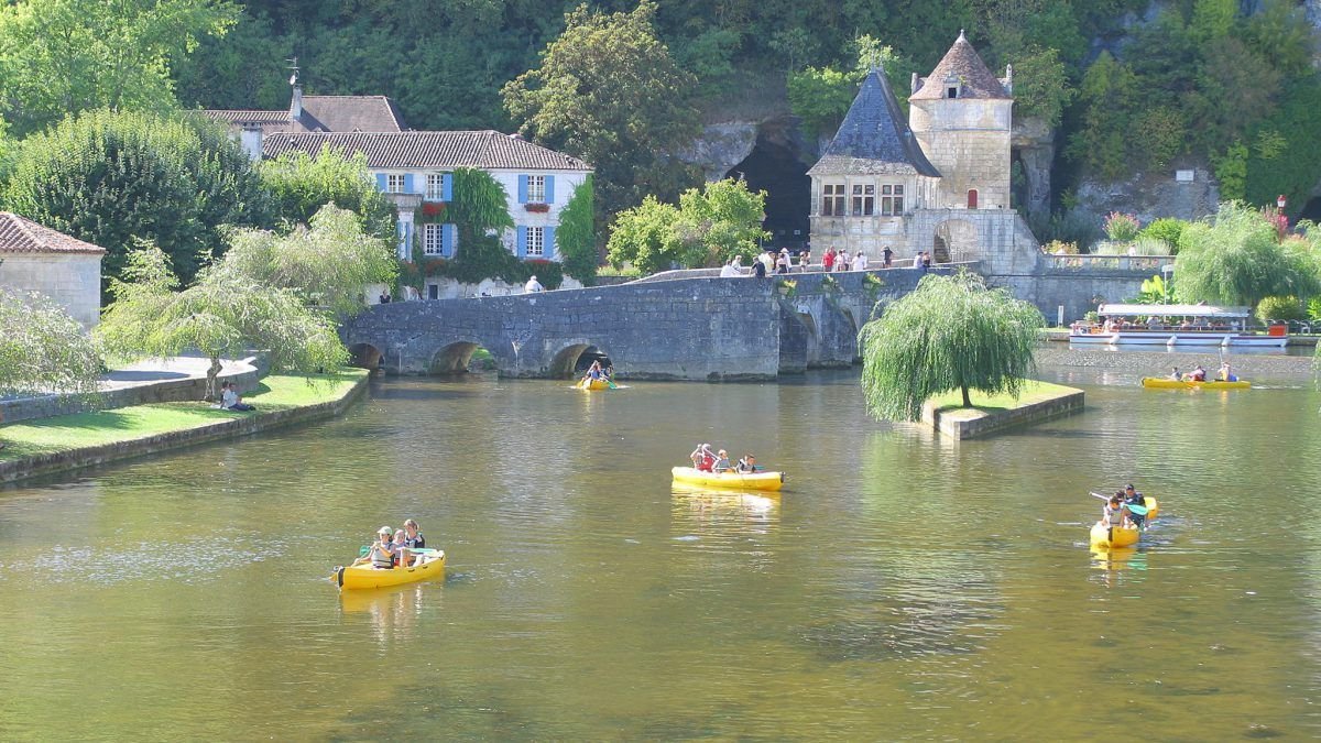 Canoeing at Brantome, Dordogne
