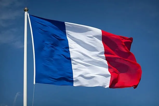 Learn the French language on holiday