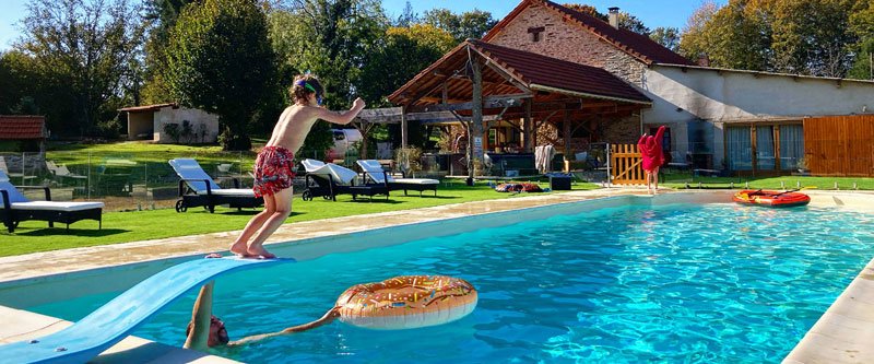 gite private heated pool